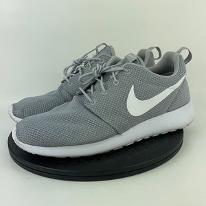 Deals for Mens Nike Roshe One Shoe 
